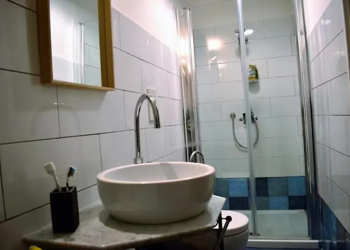 Semesterbostad Chez Angelina - De Vivo Realty *