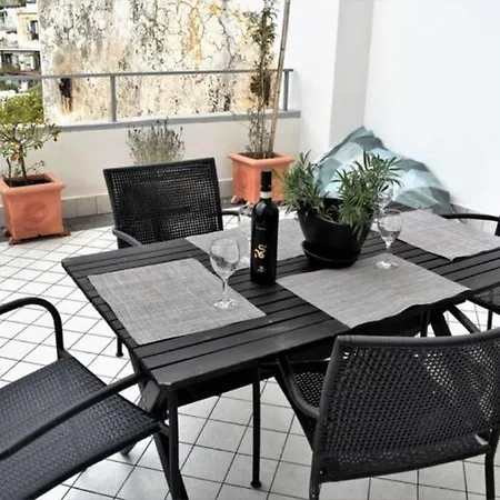 Chez Angelina - De Vivo Realty Vakantiehuis *