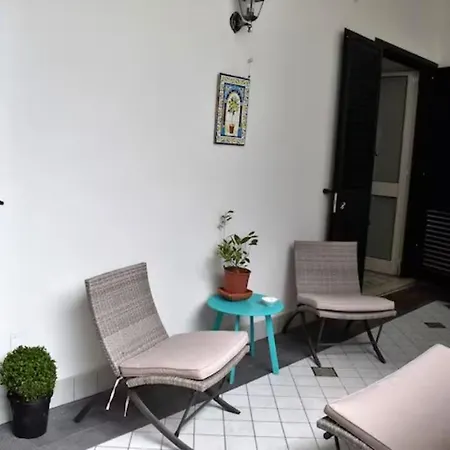 Chez Angelina - De Vivo Realty Positano